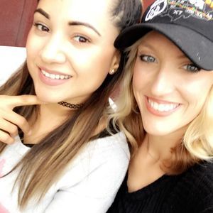 Meet your Posher, Danielle